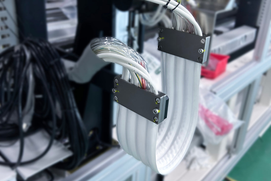 What is a drag chain for cleanroom cable moving systems