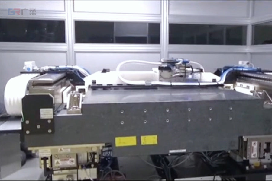 High-Performance Drag Chain for Cleanroom Moving Systems