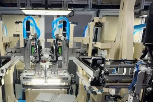 Cleanroom Cable Carrier Solutions for Effective Dust Protection of Cables and Hoses