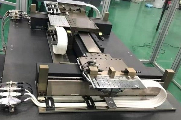 Streamlined Operations with Cleanroom Drag Chain in All-in-One Moving Cable Systems