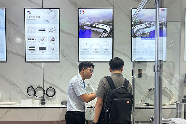 What is a cleanroom energy chain and why is it essential for automated environments