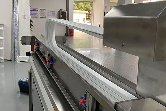 Dust-Free Cable Carrier: Efficient Moving Cable Systems for Cleanroom Environments