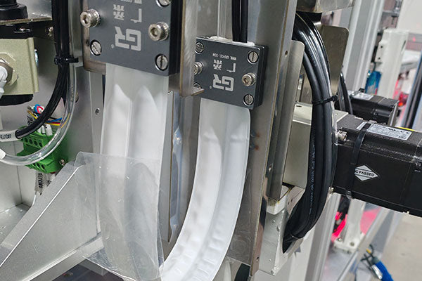 What is the role of a cleanroom cable carrier in enhancing cleanliness and efficiency