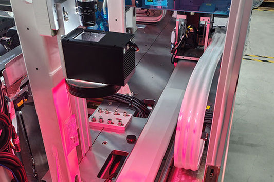 What is the advantage of using a cleanroom drag chain in industrial applications