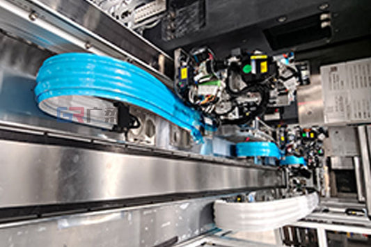 Reliable Cleanroom Drag Chain for Optimal Dust-Free Protection in Industrial Settings